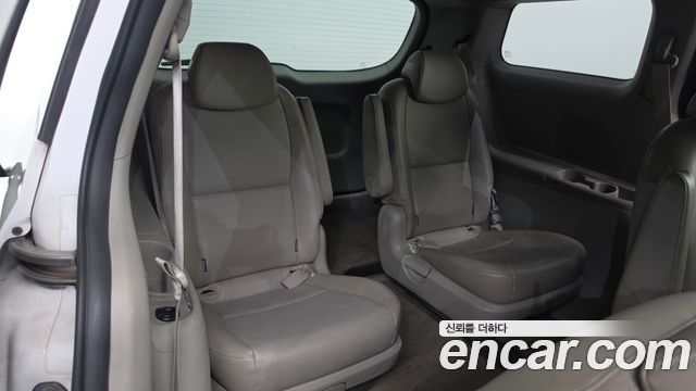 Kia Carnival 9-Seater Luxury 2019 — фото 20