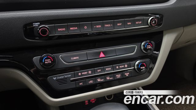 Kia Carnival 9-Seater Luxury 2019 — фото 31
