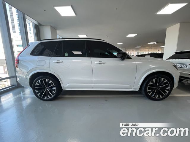 Volvo XC90 (II) B6 Ultra Dark 2026 — фото 20