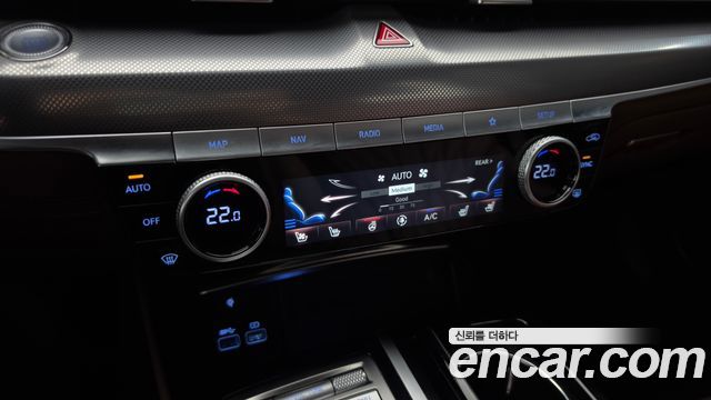 Genesis G80 (RG3) Gasoline 2.5 Turbo AWD 2024 — фото 31