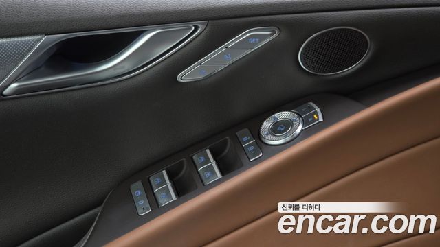 Genesis G80 (RG3) Gasoline 2.5 Turbo AWD 2024 — фото 35