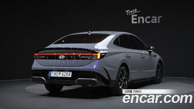 Hyundai Sonata The Edge (DN8) 1.6 Turbo Exclusive 2025 — фото 2