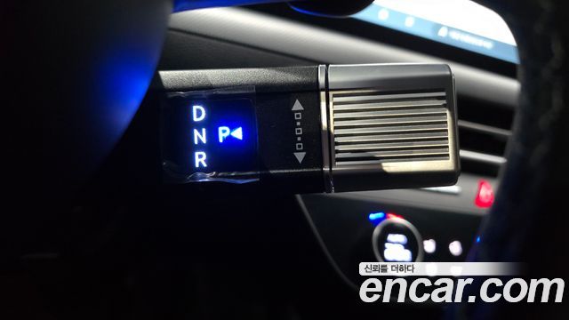 Hyundai Sonata The Edge (DN8) 1.6 Turbo Exclusive 2025 — фото 9