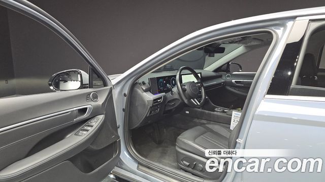 Hyundai Sonata The Edge (DN8) 1.6 Turbo Exclusive 2025 — фото 10