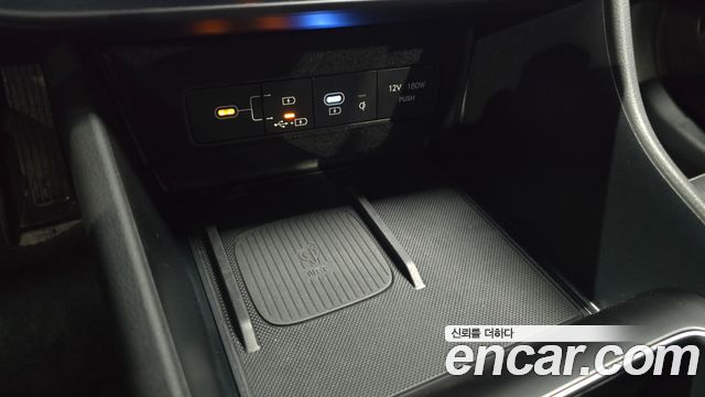 Hyundai Sonata The Edge (DN8) 1.6 Turbo Exclusive 2025 — фото 19