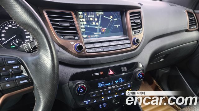 Hyundai Tucson Diesel 1.7 2WD Modern Fever 2017 — фото 14