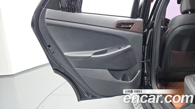 Hyundai Tucson Diesel 1.7 2WD Modern Fever 2017 — фото 25