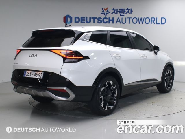Kia Sportage (V) Diesel 2.0 2WD Trendy 2023 — фото 2