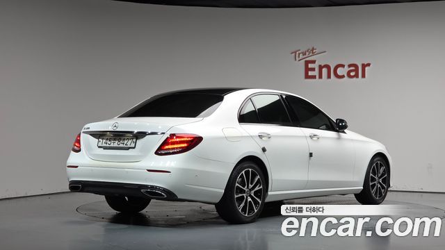 Mercedes-Benz E-Class (W213) E250 Avantgarde 2020 — фото 2