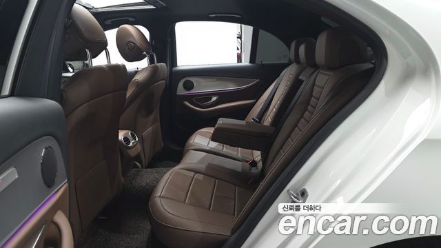 Mercedes-Benz E-Class (W213) E250 Avantgarde 2020 — фото 12