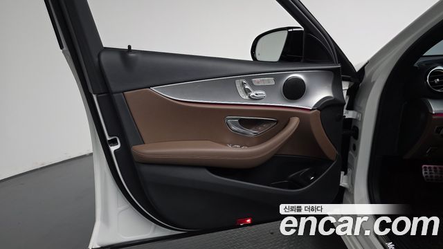 Mercedes-Benz E-Class (W213) E250 Avantgarde 2020 — фото 24