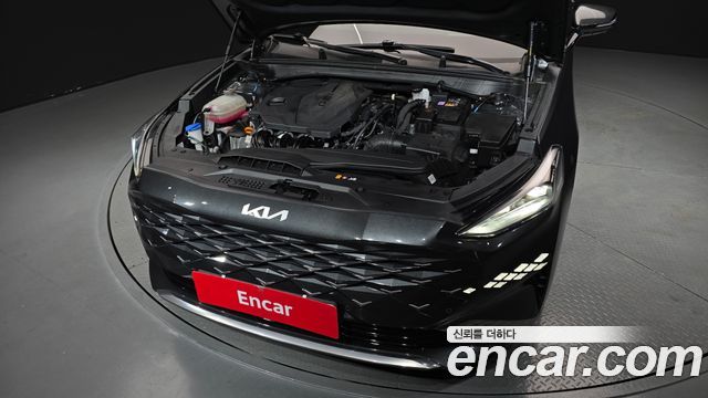 Kia K8 2.5 Gasoline 2WD Signature Special 2023 — фото 6