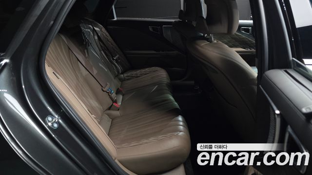 Kia K8 2.5 Gasoline 2WD Signature Special 2023 — фото 11