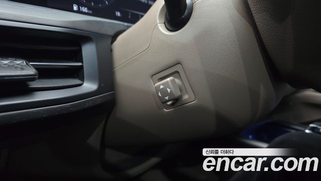 Kia K8 2.5 Gasoline 2WD Signature Special 2023 — фото 32