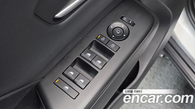 Hyundai Kona (SX2) Gasoline 1.6 Turbo 2WD Premium 2024 — фото 17