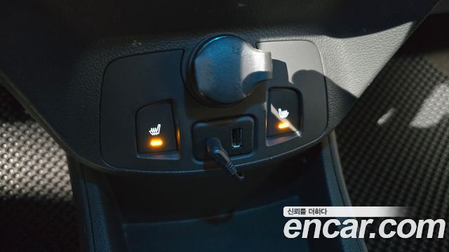 Chevrolet Spark LS+ 2015 — фото 12