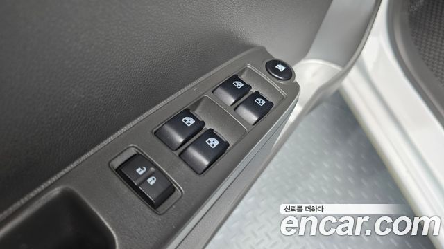 Chevrolet Spark LS+ 2015 — фото 27