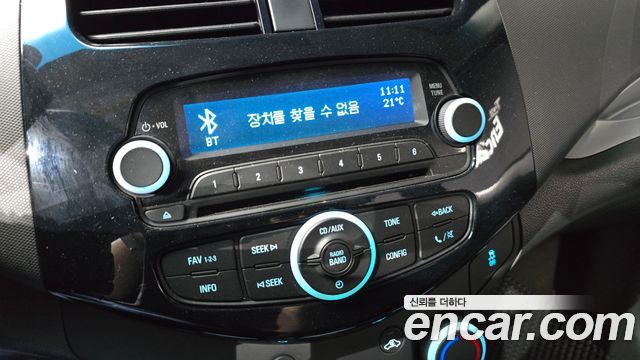 Chevrolet Spark LS+ 2015 — фото 30