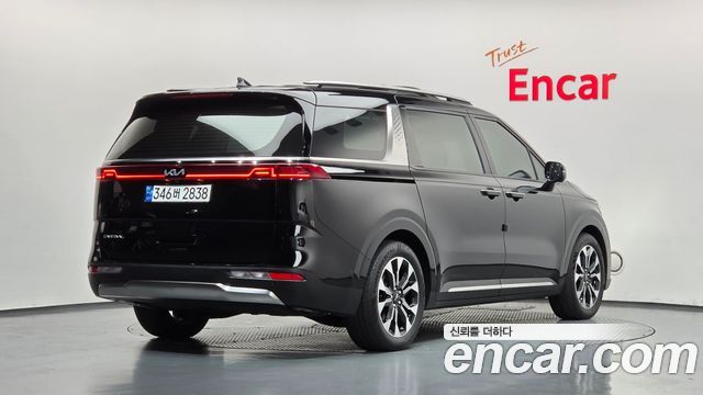 Kia Carnival (IV) Gasoline 9-Seater Signature 2023 — фото 2