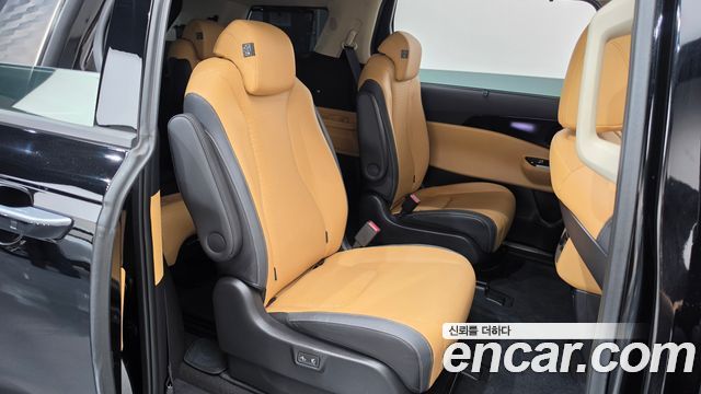 Kia Carnival (IV) Gasoline 9-Seater Signature 2023 — фото 11