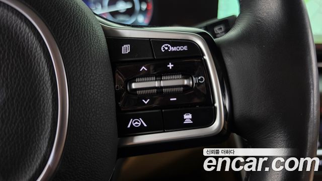 Kia Carnival (IV) Gasoline 9-Seater Signature 2023 — фото 16