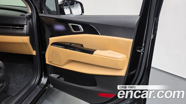Kia Carnival (IV) Gasoline 9-Seater Signature 2023 — фото 24