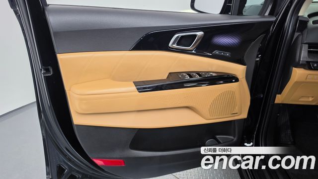 Kia Carnival (IV) Gasoline 9-Seater Signature 2023 — фото 25
