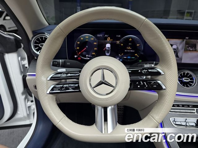 Mercedes-Benz E-Class (W213) E450 4MATIC Cabriolet 2023 — фото 15