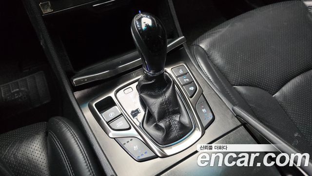 Hyundai Grandeur (HG) LPG HG300 Premium 2014 — фото 9