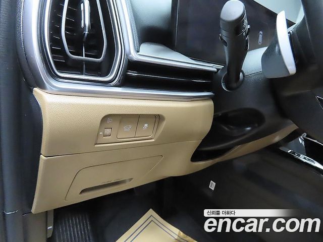 Kia Sorento (IV) Gasoline 2.5T 2WD Noblesse 2024 — фото 15