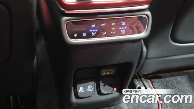 Genesis GV80 Coupe 3.5T Gasoline AWD 2024 — фото 30