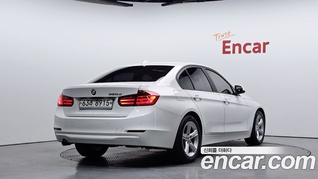 BMW 3 Series (F30) 320d 2012 — фото 2