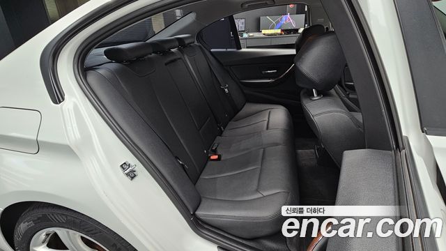 BMW 3 Series (F30) 320d 2012 — фото 11