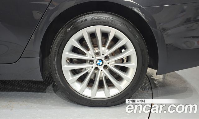 BMW 5 Series (G30) 520d xDrive Luxury Plus 2019 — фото 21