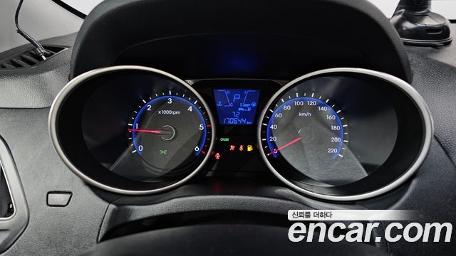 Hyundai Tucson ix Diesel(e-VGT) 2WD Smart special 2014 — фото 8