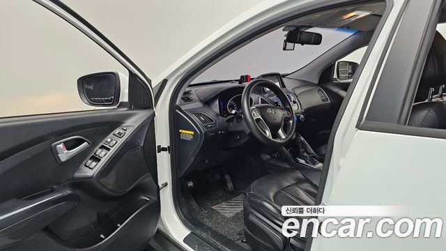 Hyundai Tucson ix Diesel(e-VGT) 2WD Smart special 2014 — фото 10