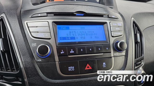 Hyundai Tucson ix Diesel(e-VGT) 2WD Smart special 2014 — фото 18