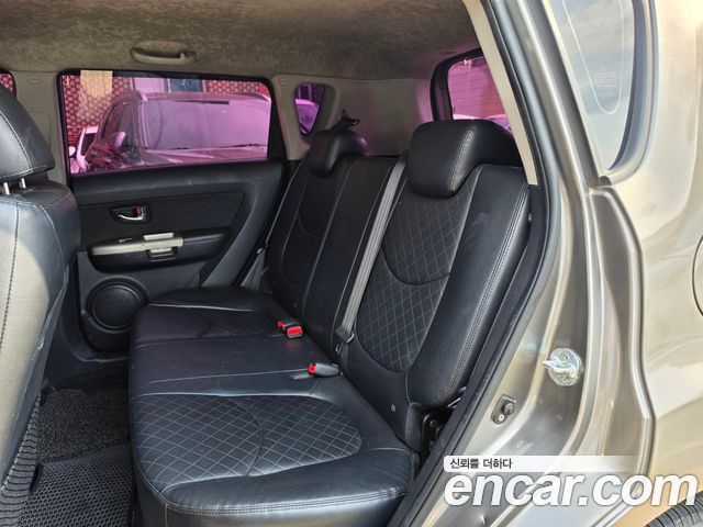 Kia Soul Diesel 1.6 Luxury 2013 — фото 3