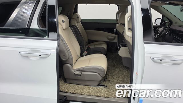 Kia Carnival (IV) Diesel 9-Seater Signature 2025 — фото 11