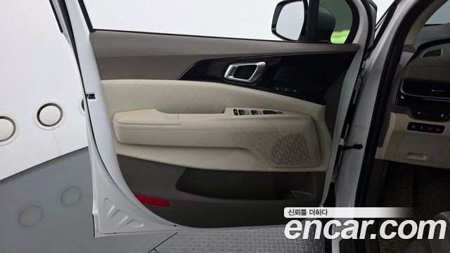 Kia Carnival (IV) Diesel 9-Seater Signature 2025 — фото 24