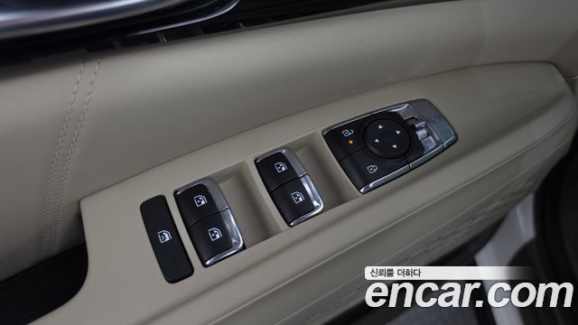 Kia Carnival (IV) Diesel 9-Seater Signature 2025 — фото 27