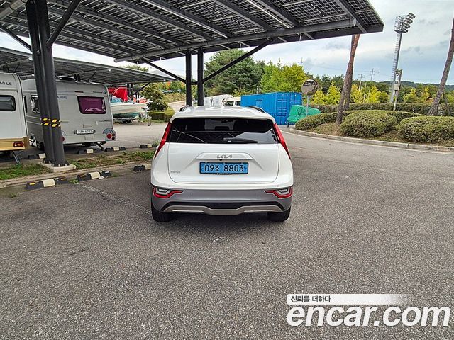 Kia Niro EV Earth 2024 — фото 4