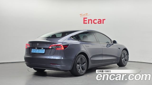 Tesla Model 3 Standard Range Plue RWD 2020 — фото 2