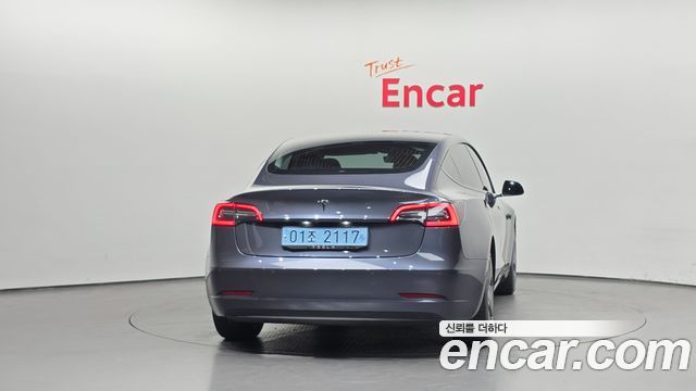 Tesla Model 3 Standard Range Plue RWD 2020 — фото 4