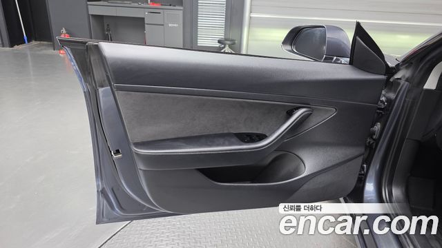 Tesla Model 3 Standard Range Plue RWD 2020 — фото 24