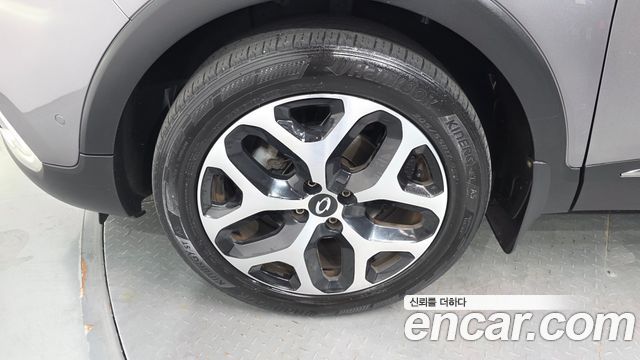 Renault Korea QM3 RE 2018 — фото 5
