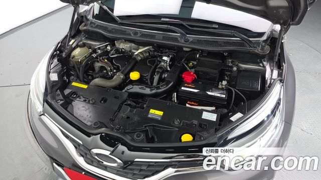 Renault Korea QM3 RE 2018 — фото 6
