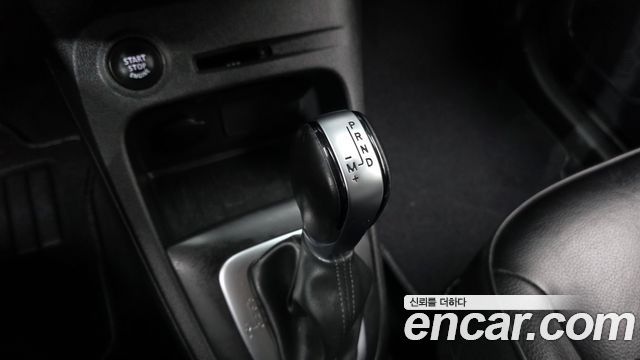 Renault Korea QM3 RE 2018 — фото 9