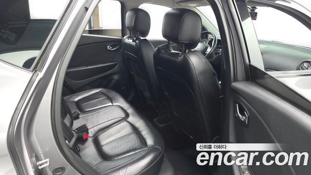 Renault Korea QM3 RE 2018 — фото 12
