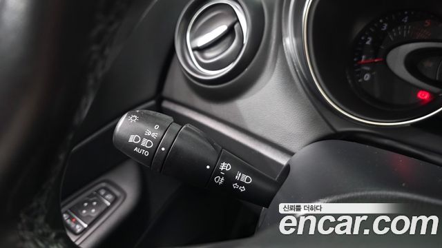 Renault Korea QM3 RE 2018 — фото 16